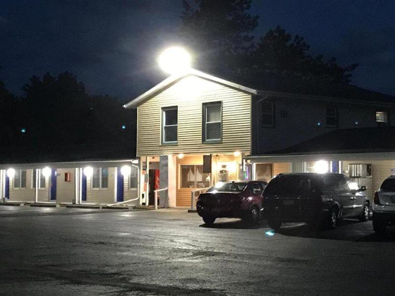 Americas Best Value Inn Jonesville/Hillsdale Exteriér fotografie