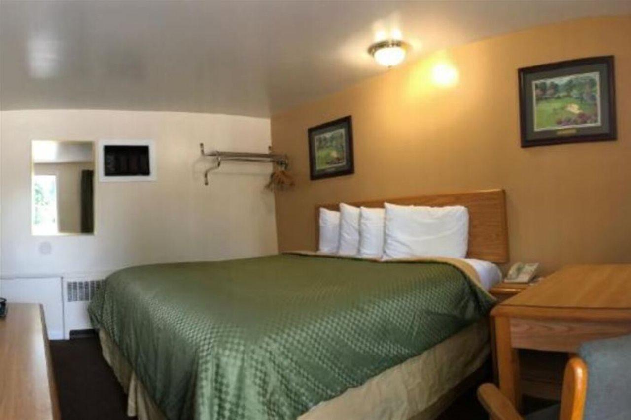 Americas Best Value Inn Jonesville/Hillsdale Exteriér fotografie