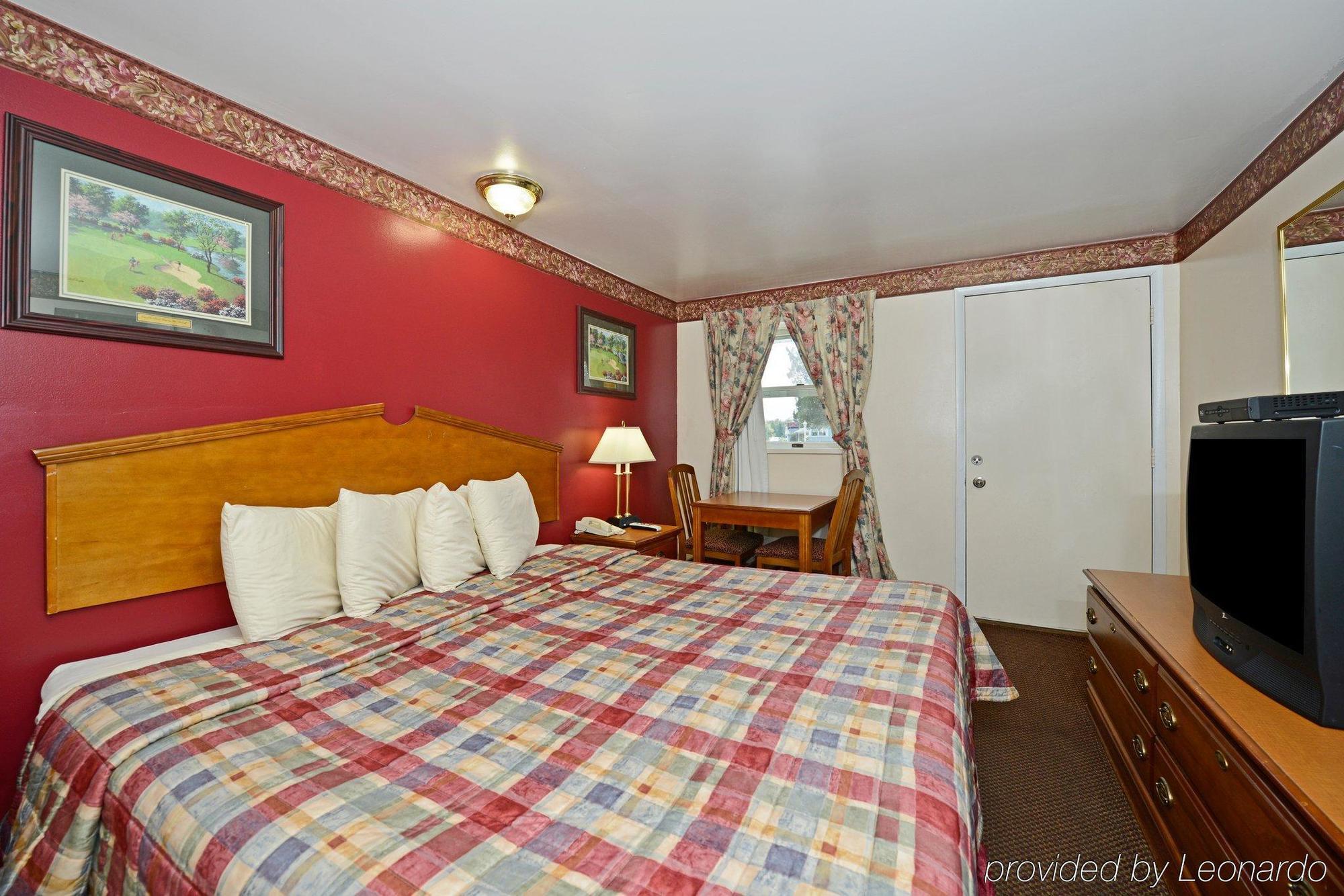 Americas Best Value Inn Jonesville/Hillsdale Pokoj fotografie