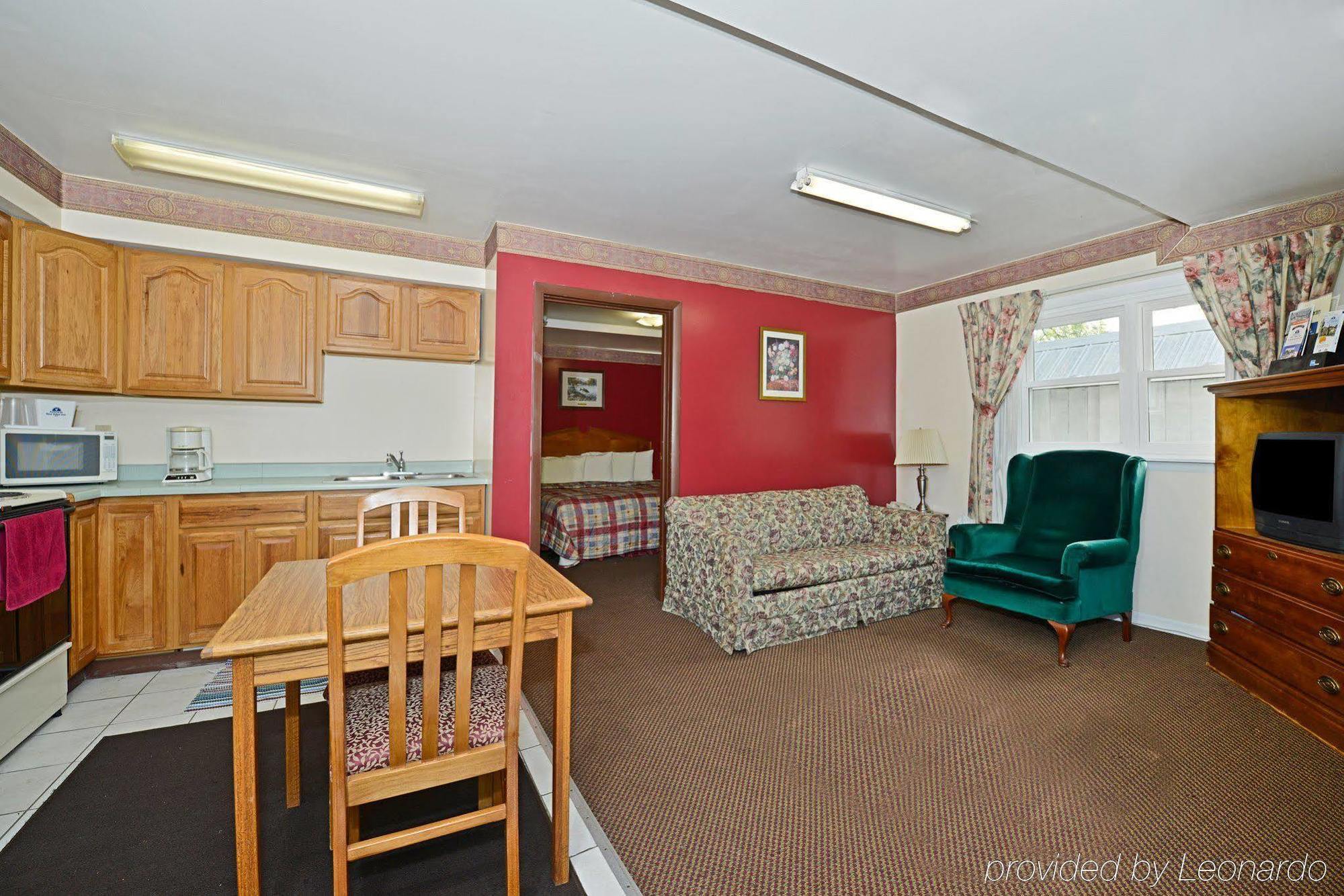 Americas Best Value Inn Jonesville/Hillsdale Pokoj fotografie